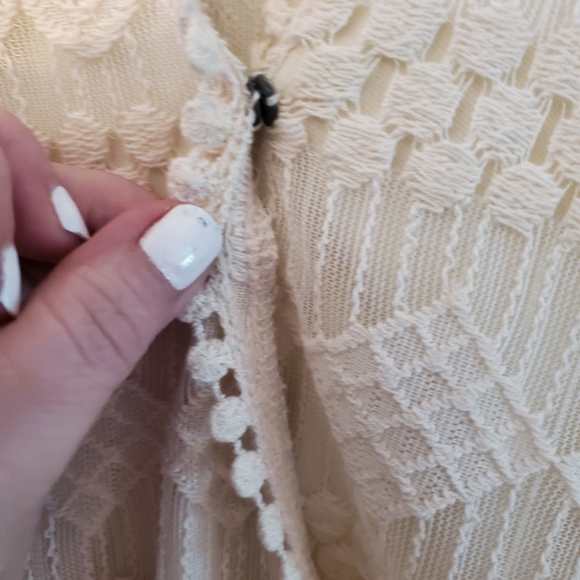 Iris Cream long sleeve lace shorts romper S NWT - Picture 5 of 5